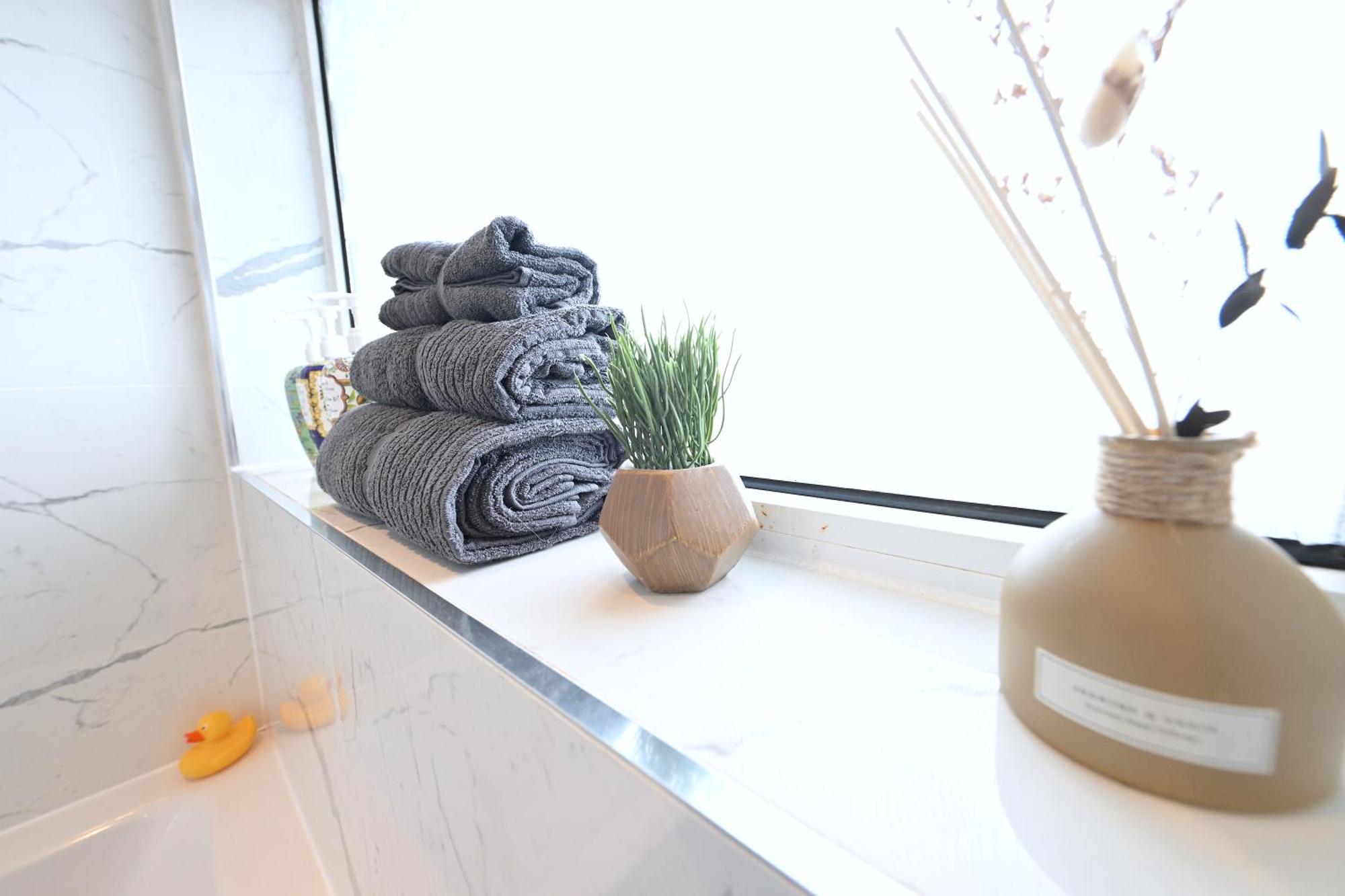 Superb 4 Bedroom Flat In The Heart Of Camden Town Лондон Екстер'єр фото