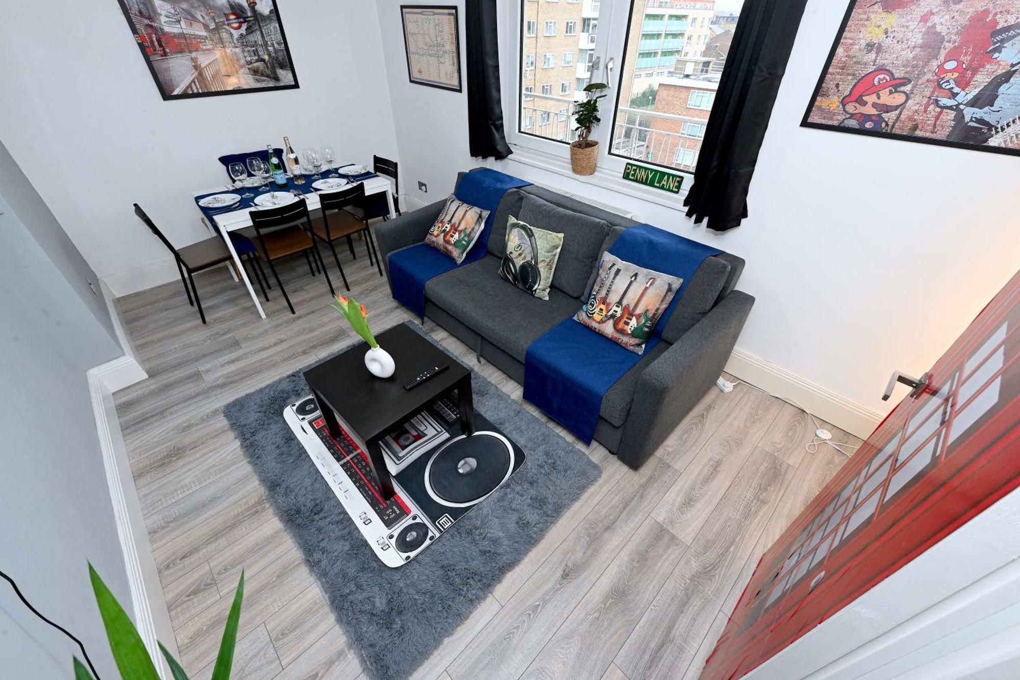 Superb 4 Bedroom Flat In The Heart Of Camden Town Лондон Екстер'єр фото